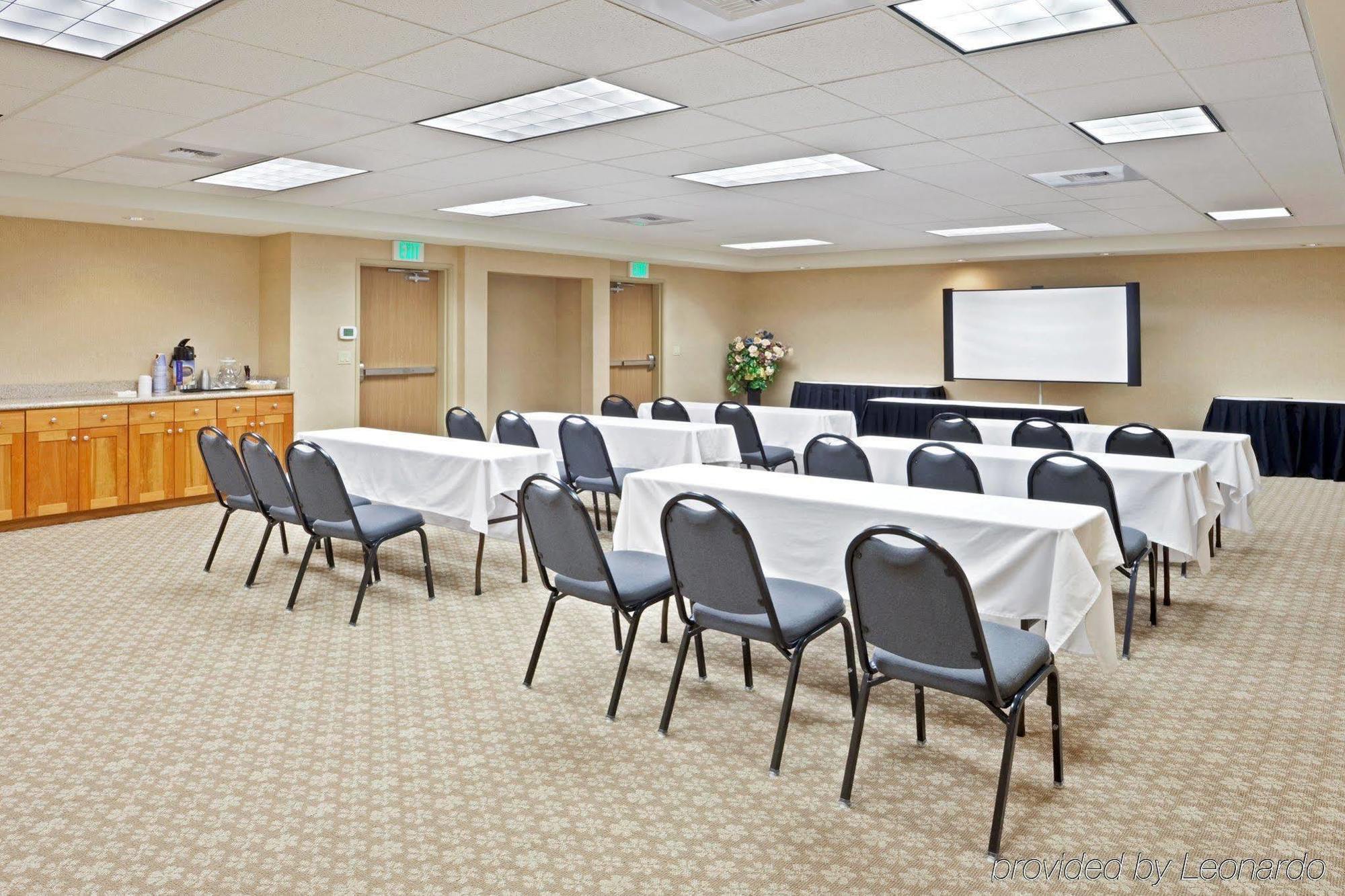 Holiday Inn Express & Suites Lacey - Olympia By Ihg מראה חיצוני תמונה