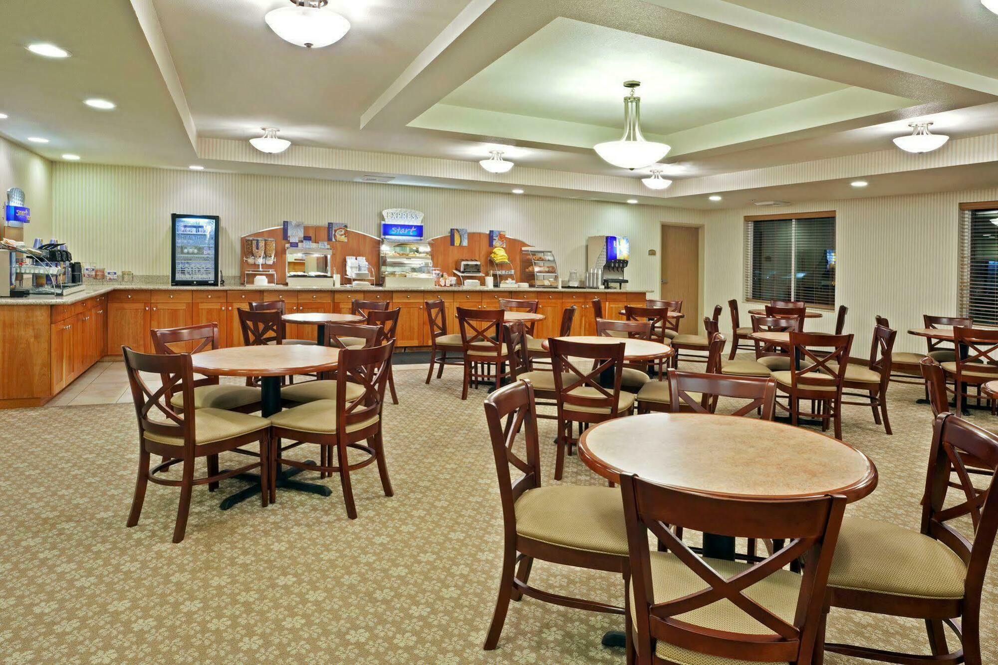 Holiday Inn Express & Suites Lacey - Olympia By Ihg מראה חיצוני תמונה